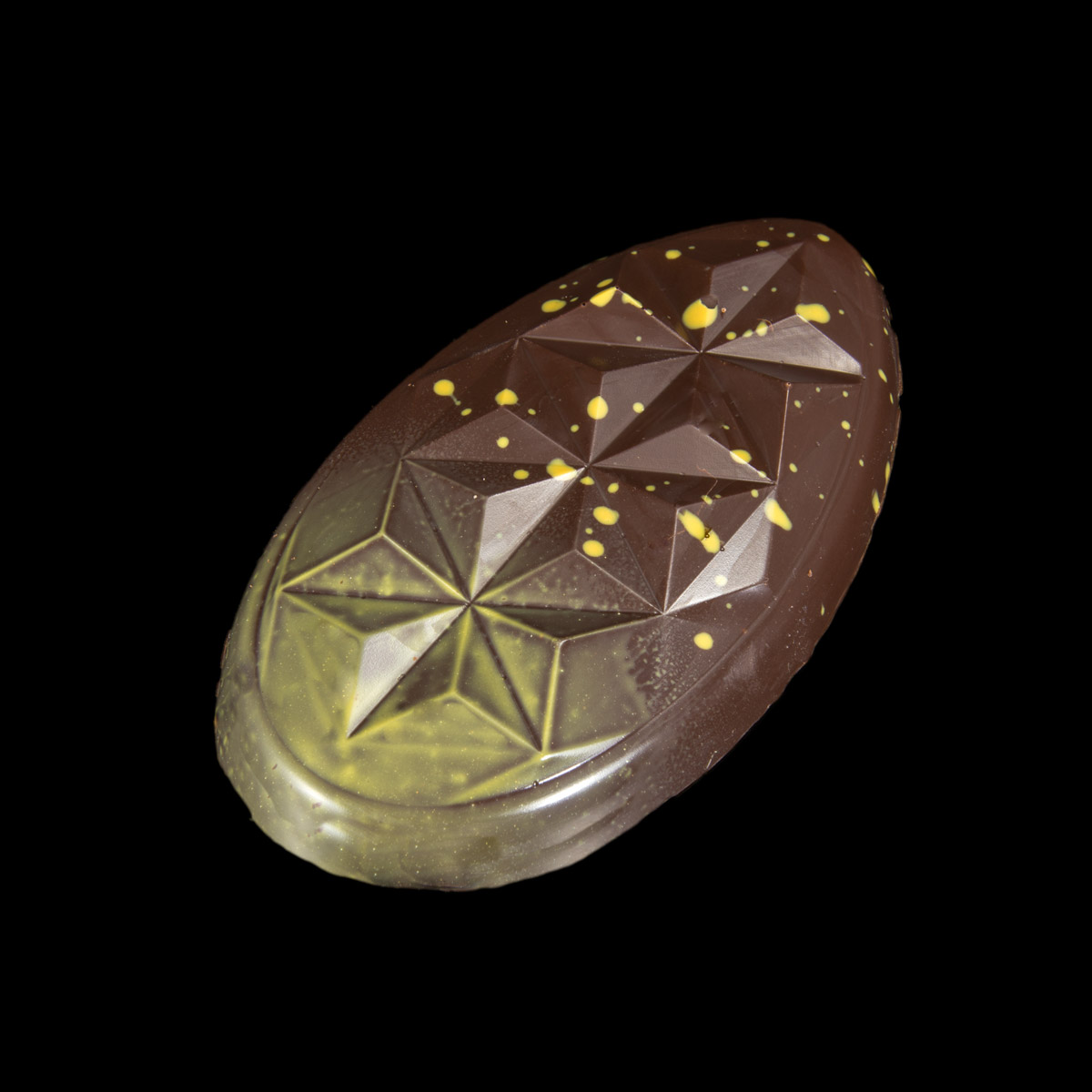 Osterschokolade Eierlikör-Mandelknusper